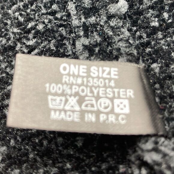 Janice Apparel Black Velour Open Front Cardigan One Size - Picture 10 of 10